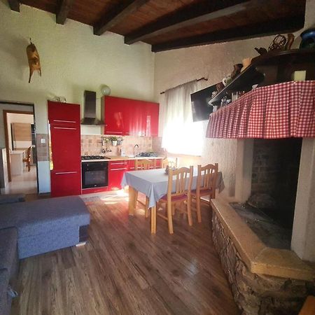 Apartman Kos Rosini エクステリア 写真