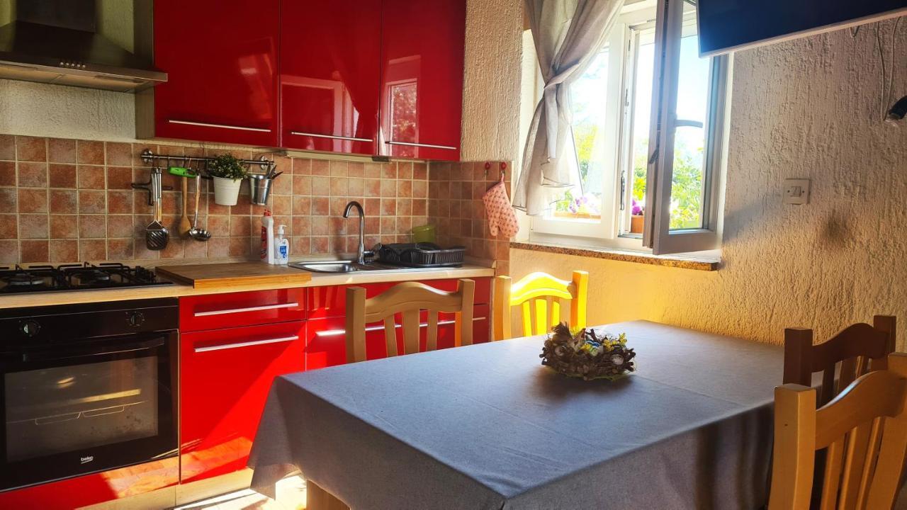 Apartman Kos Rosini エクステリア 写真