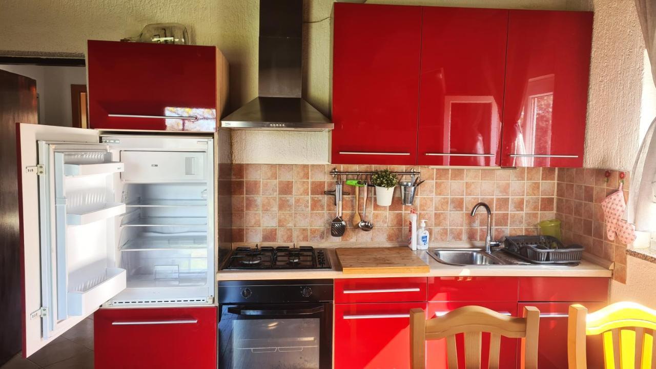 Apartman Kos Rosini エクステリア 写真
